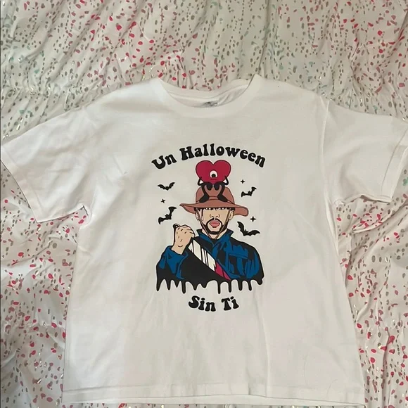 White Graphic Halloween T-Shirt - Picture 1 of 1
